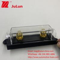 Le détecteur de fusible audio d'une voiture