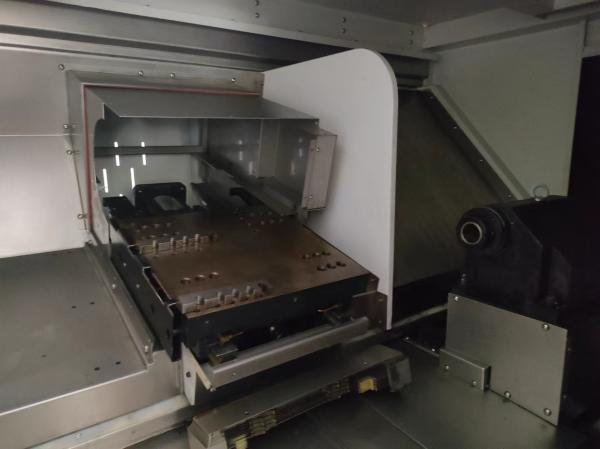 Centre de tournage CNC 5030Y de haute précision A2-6 Fuseau 4500 tours par minute