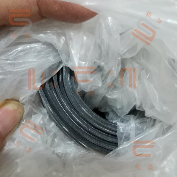 Тонкое 1.2mm один лист FKM ткани полиэфирного волокна слоя усилило резиновый покрывать