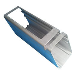 Освободите анодированные алюминиевые штранг-прессования на сплав 6063 электроники/6061