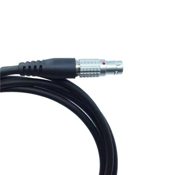 Le câble de données d'alimentation Leica GEV pour GNSS GEB371 GEB171 GEB70