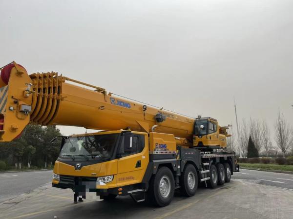 100 tonnes Hauteur de levage maximale 75 m Poids total Pléable Boom Cranes de camion Cranes mobiles QY100K7C officiel