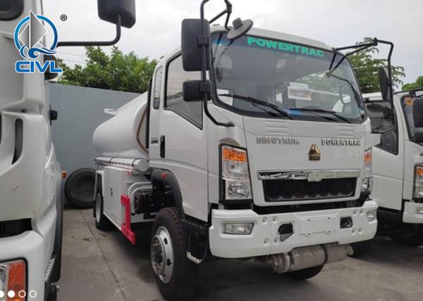 200 Hp 10m3 Fuel Tank Truck 4x2 Homan Truck Chassis Colour Optional