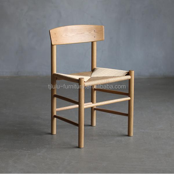 Silla de comedor de madera maciza con respaldo redondo bajo Silla de ratán con concepto de diseño moderno y tradicional
