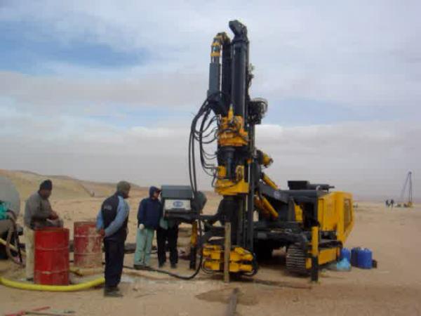 Hydraulic Crawler Drills With High Rotation Speed for Double Motor Lifting Force 50KN