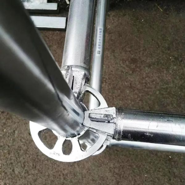 Q235 Q345 Tubo de aço galvanizado 0,8 a 12,75 mm Escavadeira 2,5 tubo galvanizado