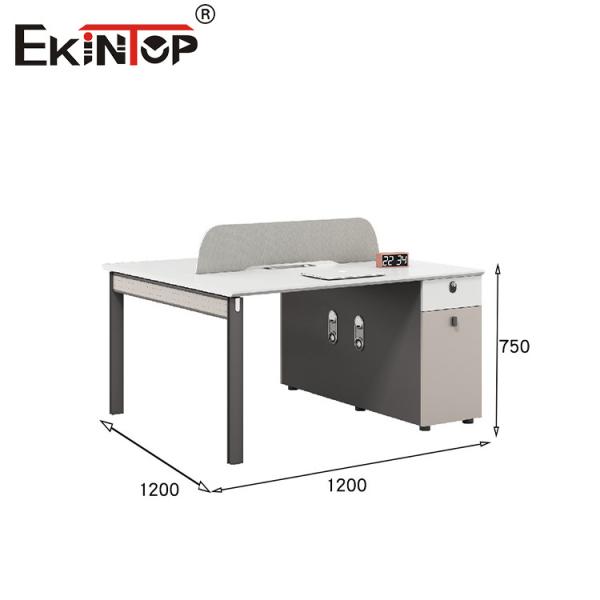 Estação de trabalho de estilo moderno com pernas de metal divisor de tela