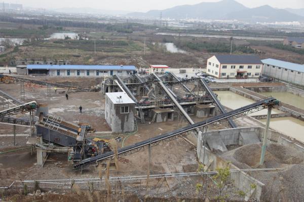 Good performance stone portable cone crushing plant
