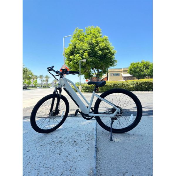 EU Stock Smart Sensor 48v 7 Speed Commuter E-Bike 48v Brushless Motor City Electric Bicycle for Adults From China City Bike