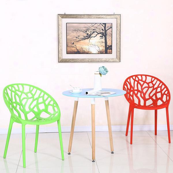 Outdoor Table and Chair Set Modern Plastic Furniture for Comfortable Restaurant Dining