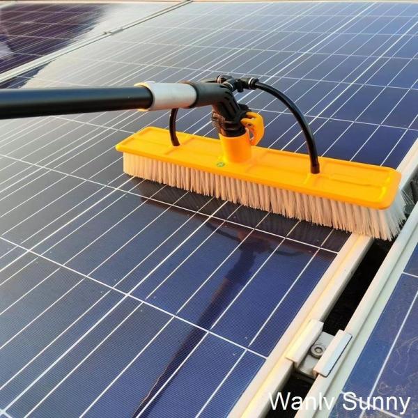 9.0 M Telescopic Water Fed Handle Manual Brush for Efficiently Cleaning Solar Panels