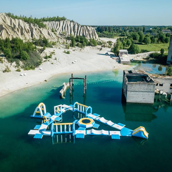 Customized Heat Resistance Inflatable Water Park 65 People Capacity