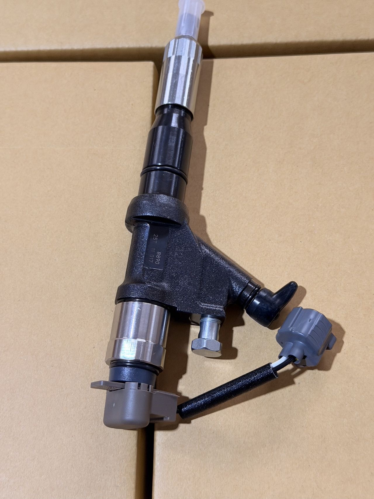 095000-8890 Injector FOR HINO E13C