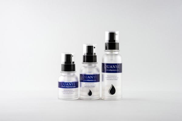 Customized Capacity Airless Cosmetic Bottles With Labeling Surface Treatment