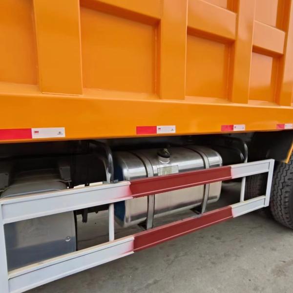 Sencondhand Sinotruk Howo Dump Truck 40t Howo371 8x4 Tipper