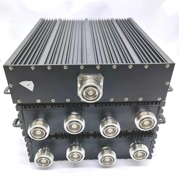 698-4000 МГц UHF 3X3 гибридный комбайнер для нейтрального хоста в здании