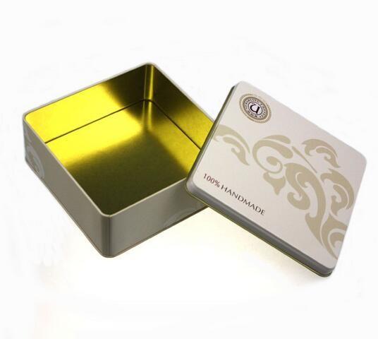 Vintage Square Cake Tins Wholesaler