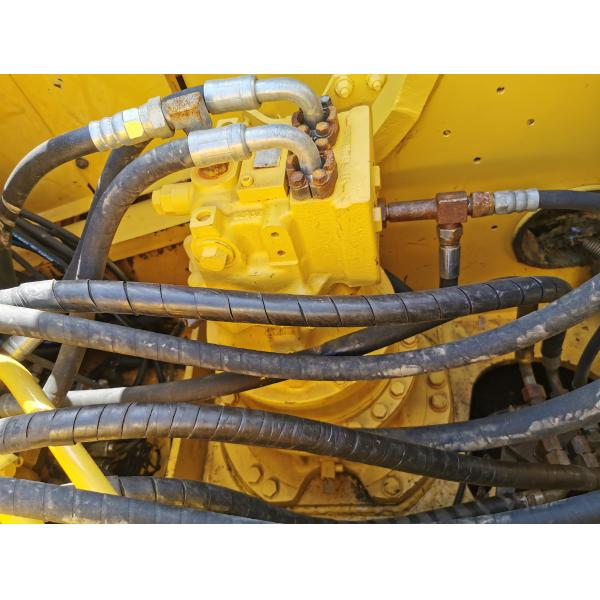 Низкие рабочие часы Использованный экскаватор Komatsu PC220 с оригинальным гидравлическим клапаном