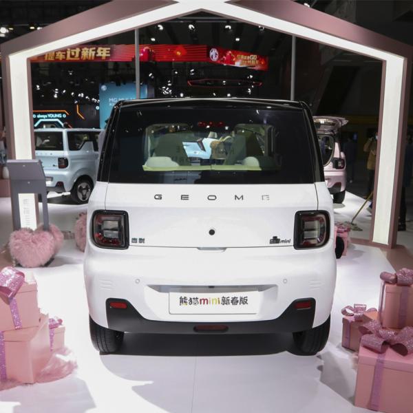 Ready to Ship 2022 Geely Panda Mini EV 4-Seats Pure Electric Car 120km/200km Range