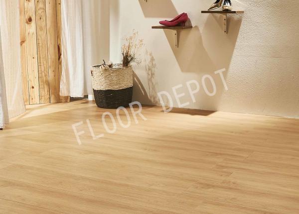 Stable 10mm Thickness Waterproof SPC Flooring With 2mm Thickness Ixpe Virgin Material