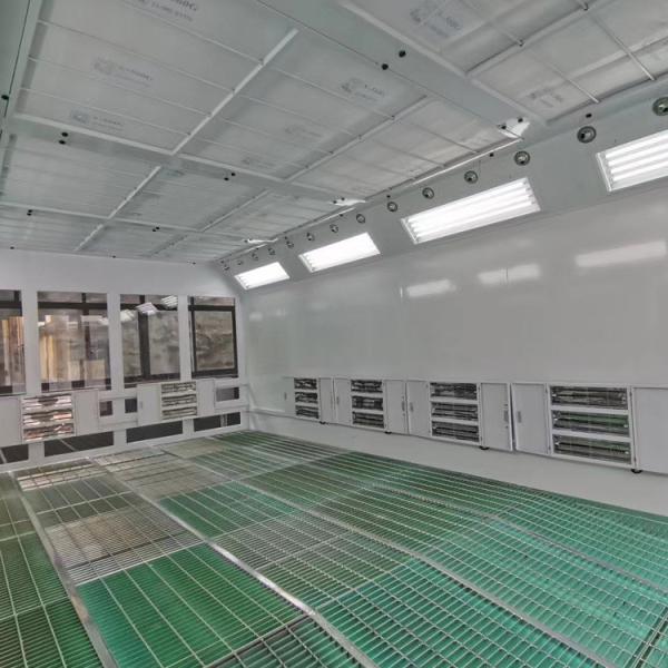 Loja de pintura de pulverização de ônibus industriais LED ao ar livre com 2 conjuntos de ventiladores de escape de 7,5 kW