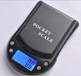 Pocket scale with 500g and 200g