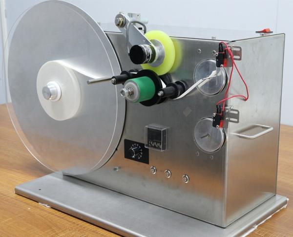 半自動紙包装機 ロール直径19~60mm 耐久性のある設計