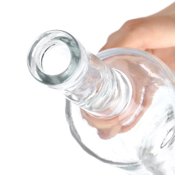 Base Material Super Flint Glass Empty Crystal Vodka Glass Bottle 500 ml 750 ml with Cork