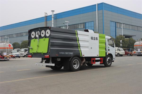 Mini Version 4X2  5CBM 3 CBM Diesel Vacuum Cleaner Sweeper