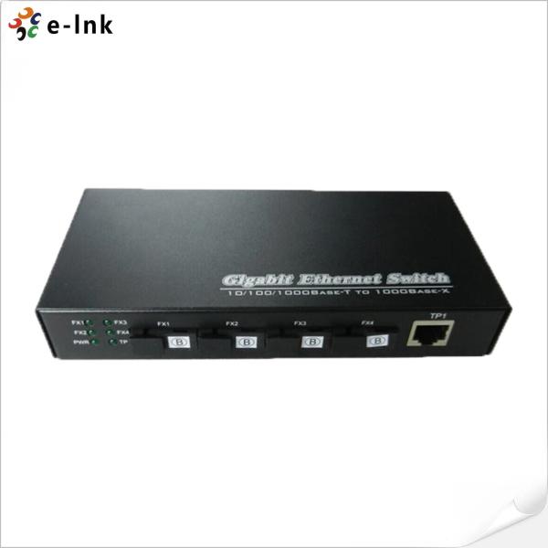 Commutateur Ethernet SFP à trois ports auto-configuré 10/100/1000BASE-T + 4 ports 1000BASE