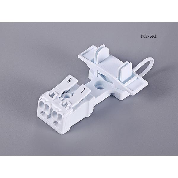 Нажим провода зажима кабеля Screwless в соединителе P02-SR1 P02-SR2 для лампы