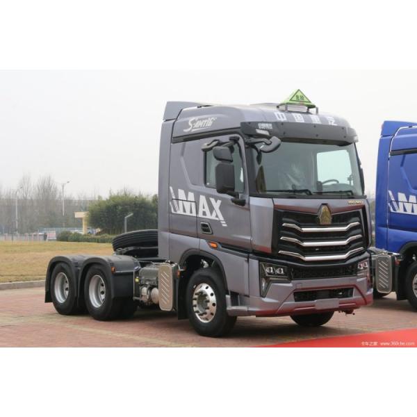 SINOTRUCK HOWO Max 4*2 6*4 Traction Truck Diesel Version Special Truck Traction Head