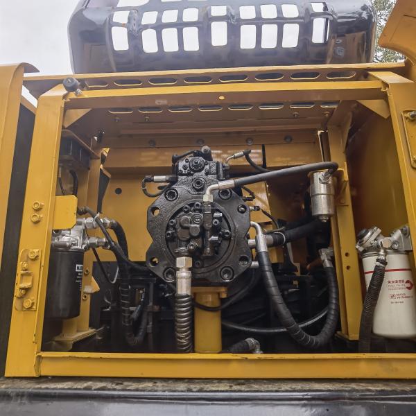 Подержанный экскаватор Sany SY305H 30 тонн в отличном состоянии для продажи по доступной цене