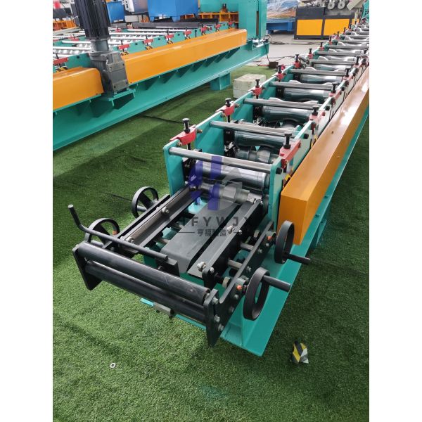 High Speed 310mm Feeding Width 14 Row Molding Roof Ridge Roll Forming
