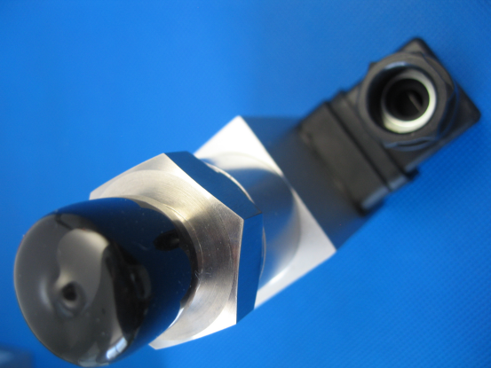 переключатель давления с подводным насосом топлива