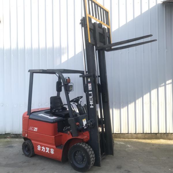 HELI AC25 carretillas elevadoras eléctricas usadas de 2,5 toneladas con mástiles de 2 etapas y altura de elevación de 3 m