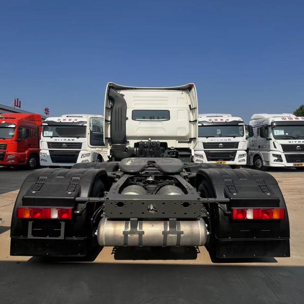 430hp Used Tractor Trailer Sinotruk Howo T7H 10 wheels manual diesel