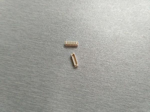 0.8mm pitch SUR cell phone using vertical wafer connecotor with phosphor bronze pin for JST brands