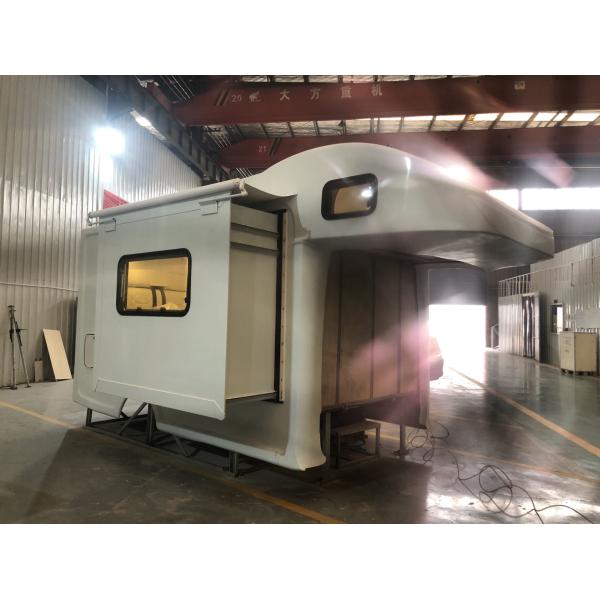 Дом RV Каравана Van Decorated Раковины 220V коробки стеклоткани на открытом воздухе