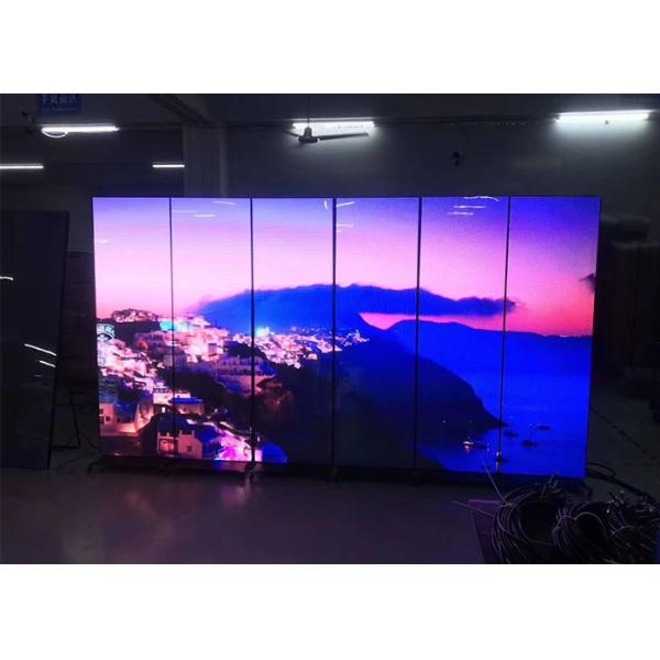 SMD2121 P2.5 HD Portable LED Poster Display IP40 For Indoor Shopping Advertising