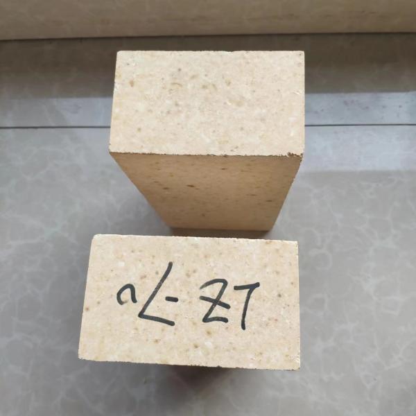 Long Service Life 70 High Alumina Brick for Industrial Furnaces International Standard