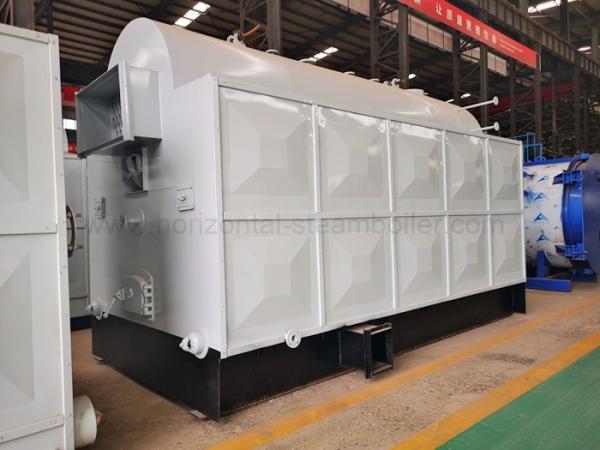 A pelota de 6 toneladas da biomassa do   da lenha ateou fogo a caldeiras industriais automáticas da caldeira de vapor