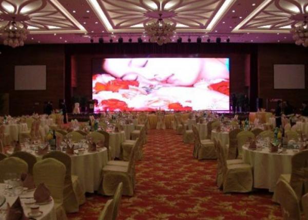 P4 rental led display Fast installation , indoor / outdoor led screen hire 160000 dot/㎡