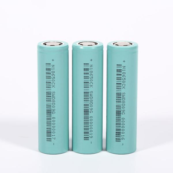 3.6V Cylindrical Lithium Battery 18650 3050mAh Li Ion Batteries Bulk For Electronics Use