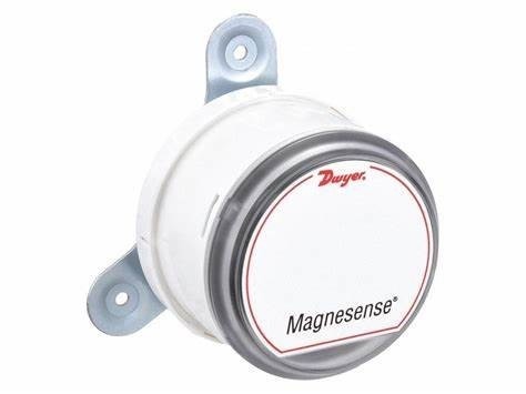 Dwyer MS Series Magnesense Differential Pressure Transmitter with 4-20 mA Output and Field-Selectable Ranges