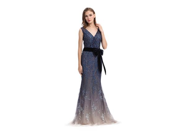 Snow Pattern Muslim Prom Dresses , Embroidery Fabric Muslim Evening Gowns