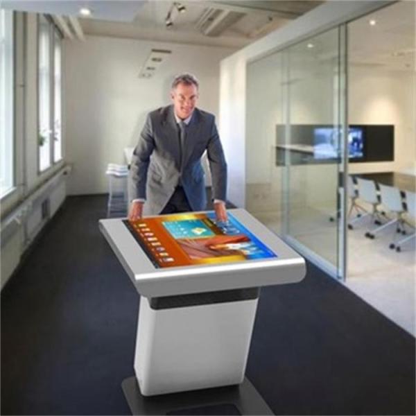 Half Standing Multi Touch Screen Table High Definition Image Display For Teaching