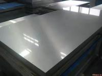 Da folha suave do aço carbono da largura 0.6-200cm perfuração anticorrosiva laminada a alta temperatura