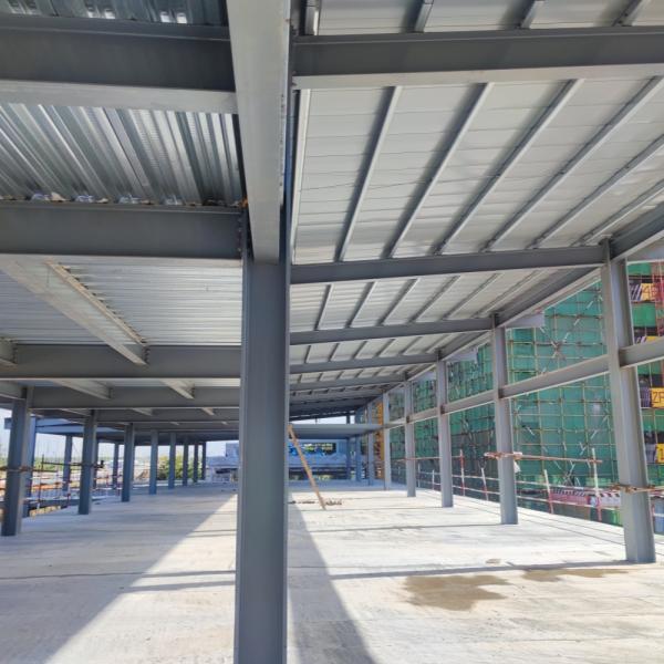 Prefab Steel Industrial Building Frame Q235B Q355B Galvanized