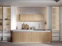 Free Design Armário de cozinha moderno com porta de vidro Armário de cozinha de laca de madeira de carvalho natural
